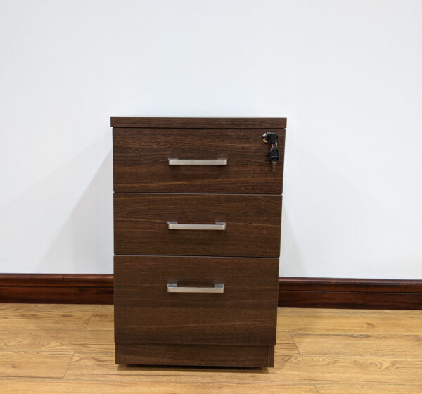 3-Drawers Pedestal