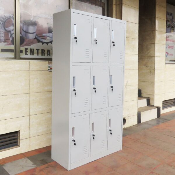 locker cabinets