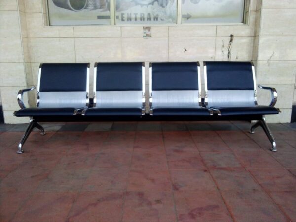 waiting-seat-4-seater-steel-mesh-grey-pvc-black-chrome-frame