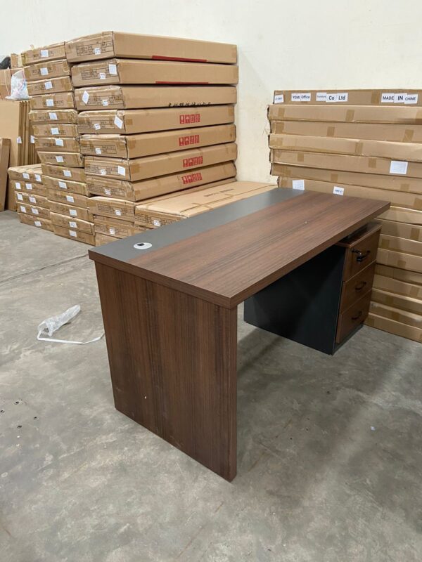 affordable office tables in Kenya, executive desk designs