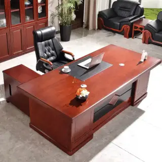 Affordable office desks designs in Kenya, Imported table prices in Kenya