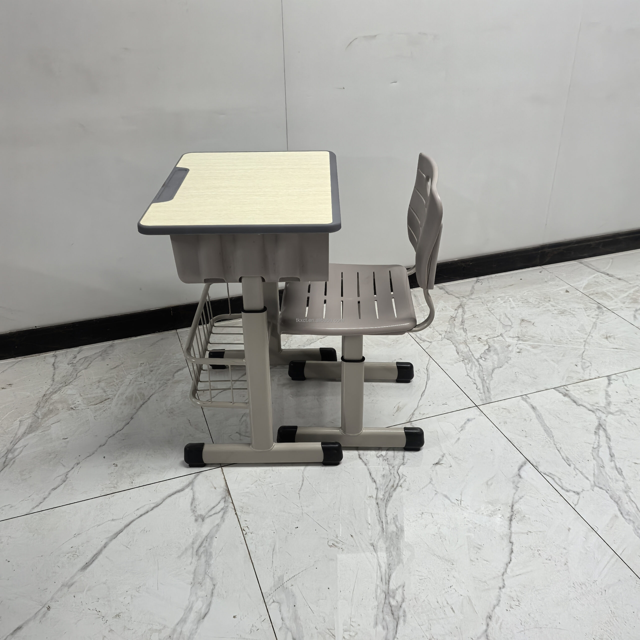 Kid's Desk & Chair Set (Adjustable) - Image 25