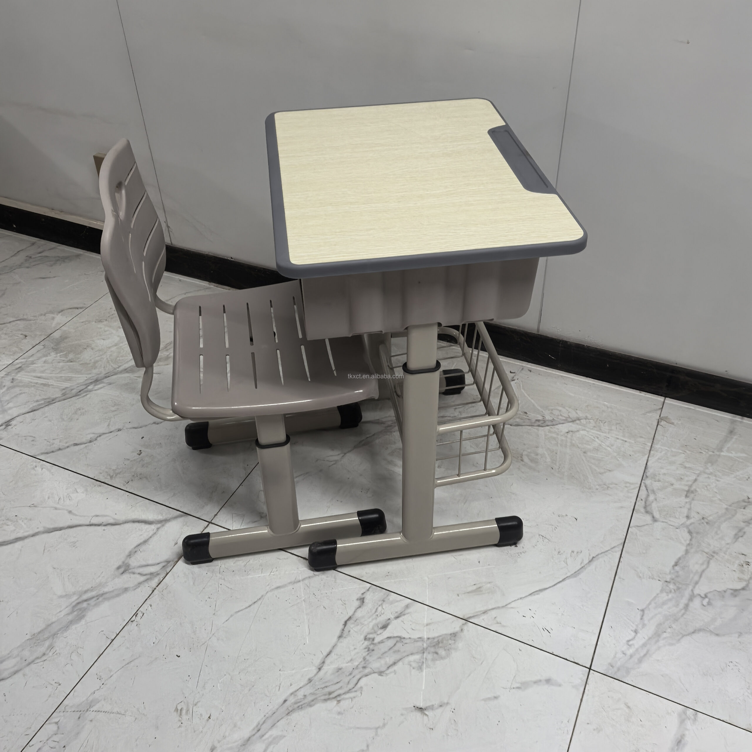 Kid's Desk & Chair Set (Adjustable) - Image 26