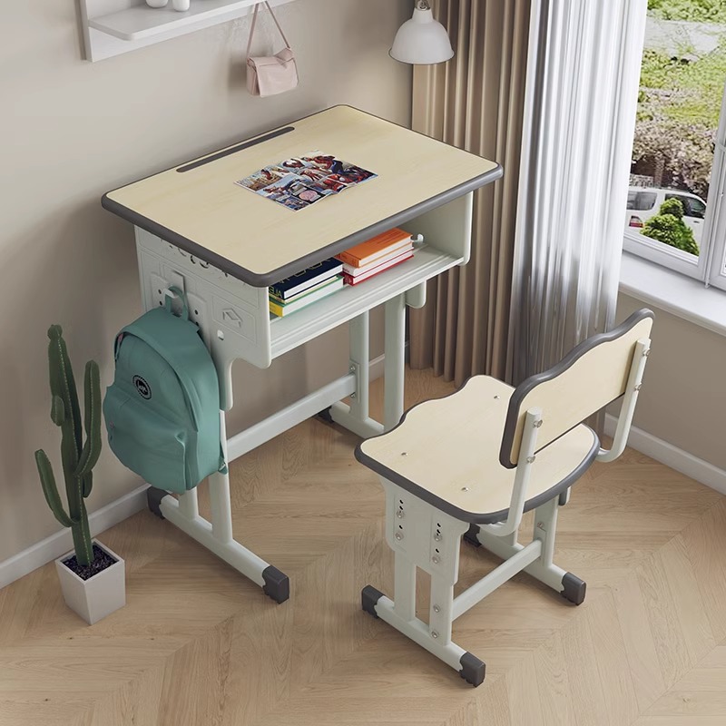 Kid's Desk & Chair Set (Adjustable) - Image 10